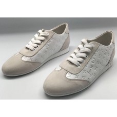 Женские летние кожаные кроссовки Louis Vuitton Run Away белые