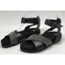 Эксклюзивная брендовая модель Женские замшевые сандалии Brunello Cucinelli черные с серебристым украшением
