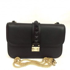 Женская кожаная сумка Valentino Garavani Rockstud черная