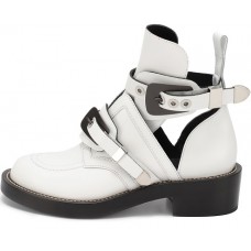Женские летние лаковые ботинки Balenciaga белые с застежками 
