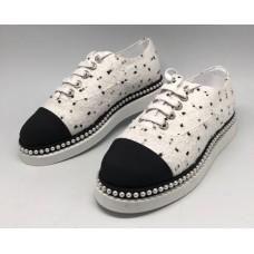 Женские белые эспадрильи Chanel Cruise c отделкой из жемчуга