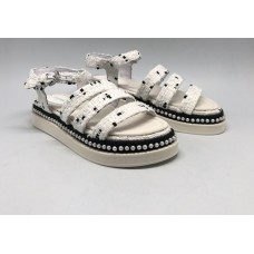 Женские летние сандалии Chanel Cruise белые с бусинами