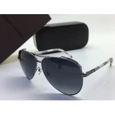 Женские солнцезащитные очки Louis Vuitton