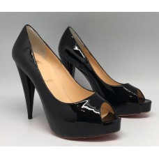 Женские лаковые босоножки на танкетке Christian Louboutin Pigalle черные