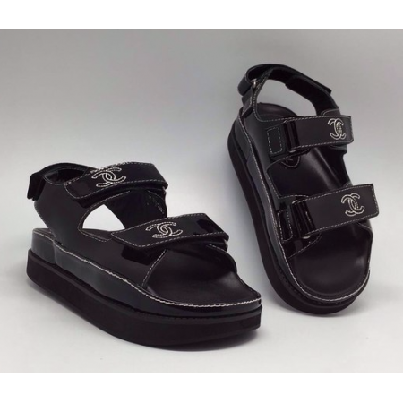 Эксклюзивная брендовая модель Женские брендовые кожаные сандалии Chanel Black черные