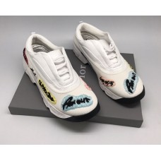 Женские летние кроссовки Christian Dior белые с вышивкой 