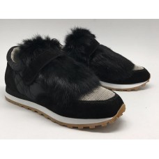 Женские осенние замшевые кроссовки Brunello Cucinelli черные с отделкой из меха