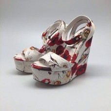 Босоножки Dolce&Gabbana Red